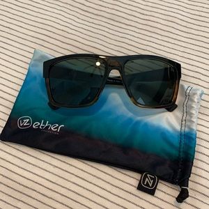 Von zipper sunglasses